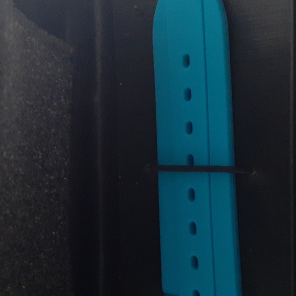 GOSSIP TURQUOISE SILICONE STRAP WATCH - Picture 5 of 7